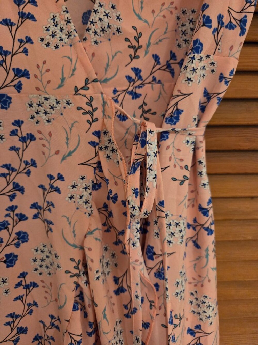 Pink wrap dress - Picture 2 of 3